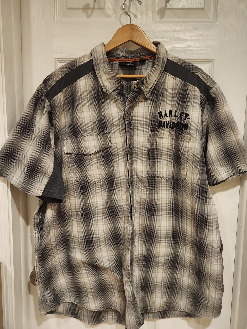 Harley-Davidson Black and Cream Plaid Short-Sleeve Button-Down
